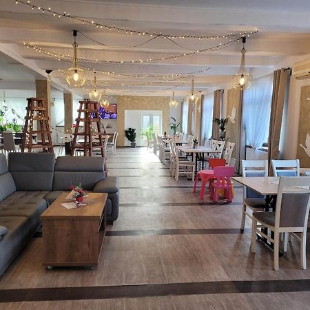 Zlote Pioro Bed & Breakfast Nisko ภายนอก รูปภาพ